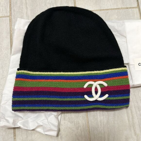 NWT Chanel rainbow beanie OS - Picture 1 of 5